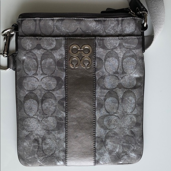 Coach Crossbody Bag - Picture 3 of 5
